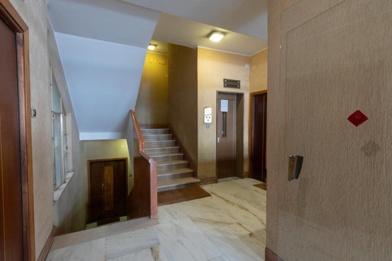 רומא Alexandra Apartment מראה חיצוני תמונה