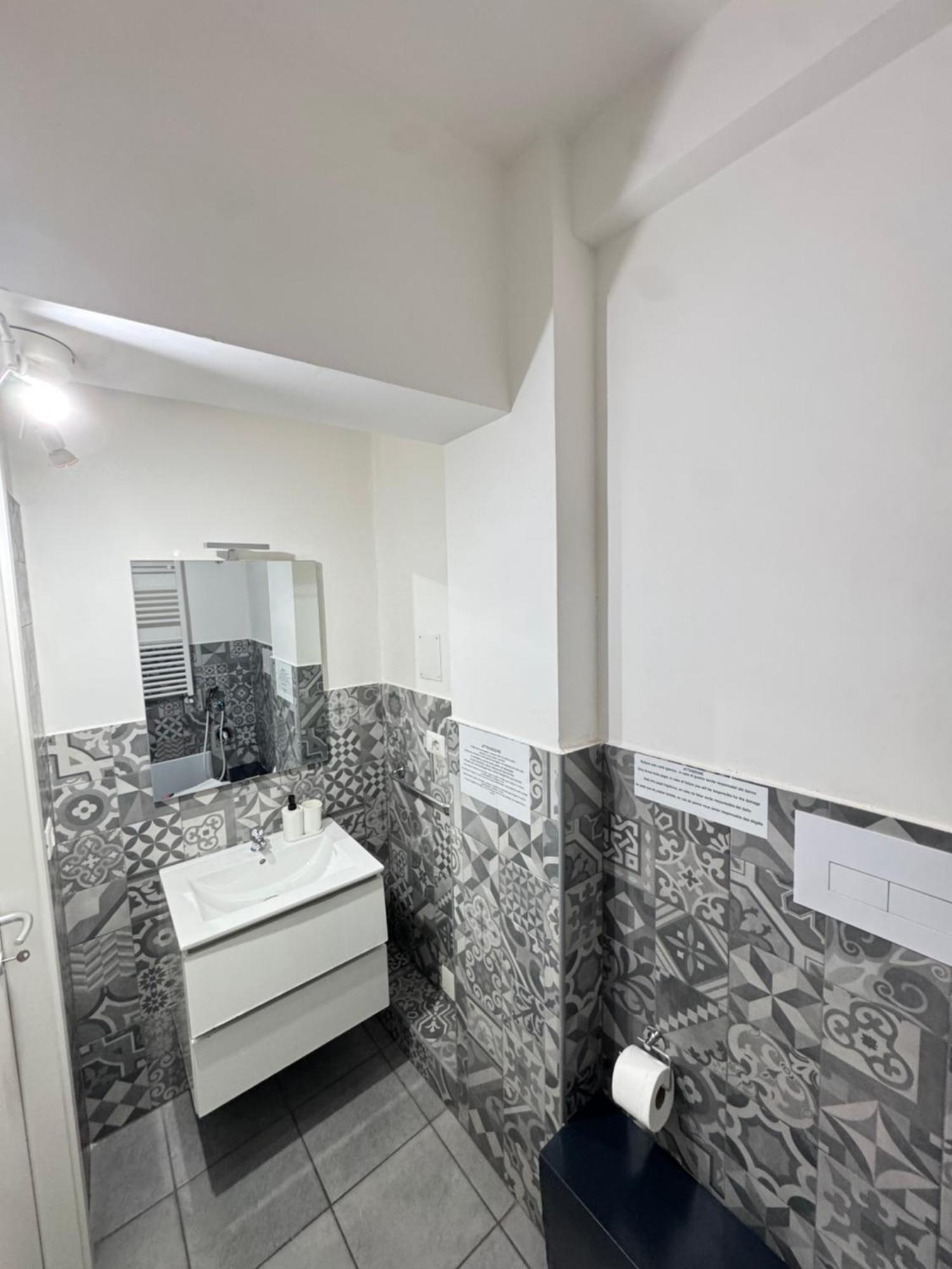 רומא Alexandra Apartment מראה חיצוני תמונה